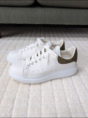 Alexander McQueen Men's Oversized Sneaker in White/Green